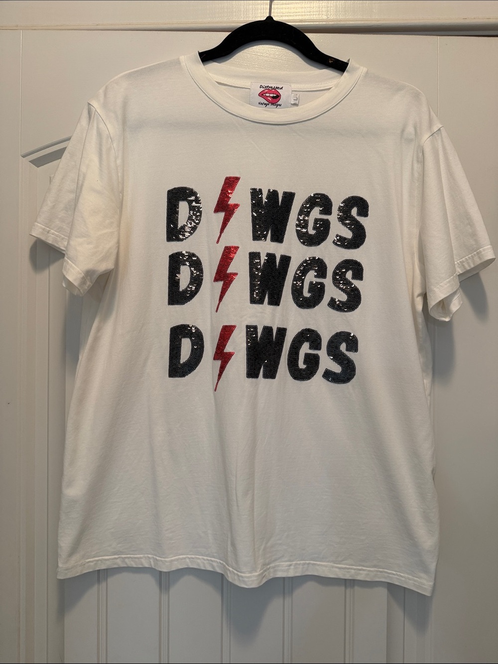 D/WGS Graphic Crewneck T-Shirt in White with Red Accent